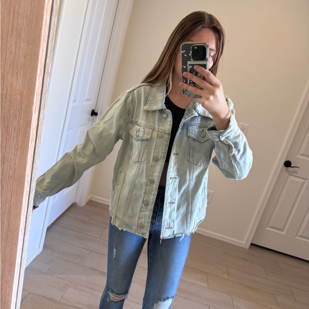 Jean jacket - Picture 5 of 5